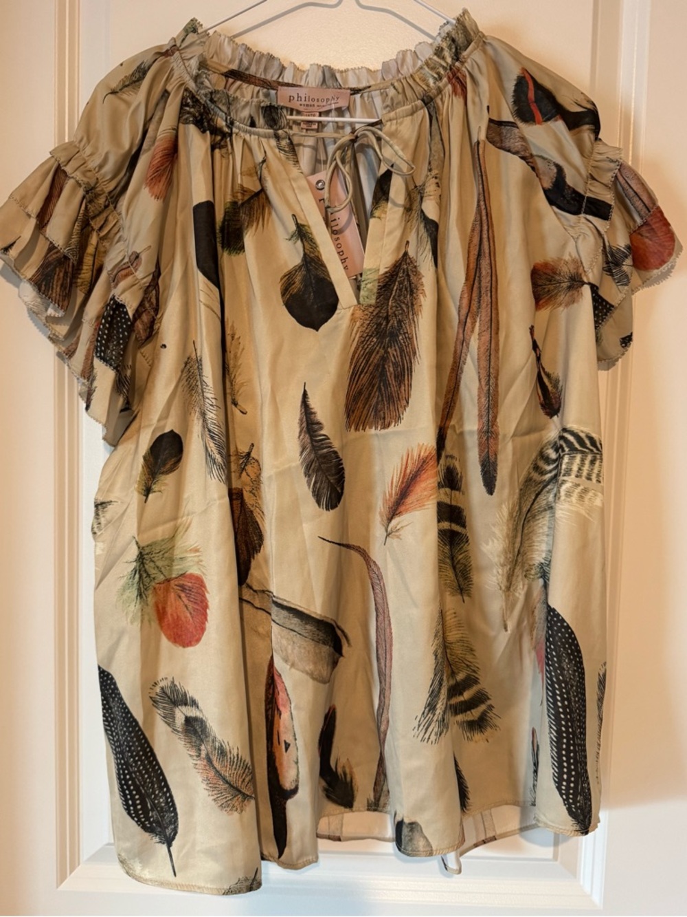 Brand New Philosophy Feather-Print Short Sleeve Satin Like Blouse 1X